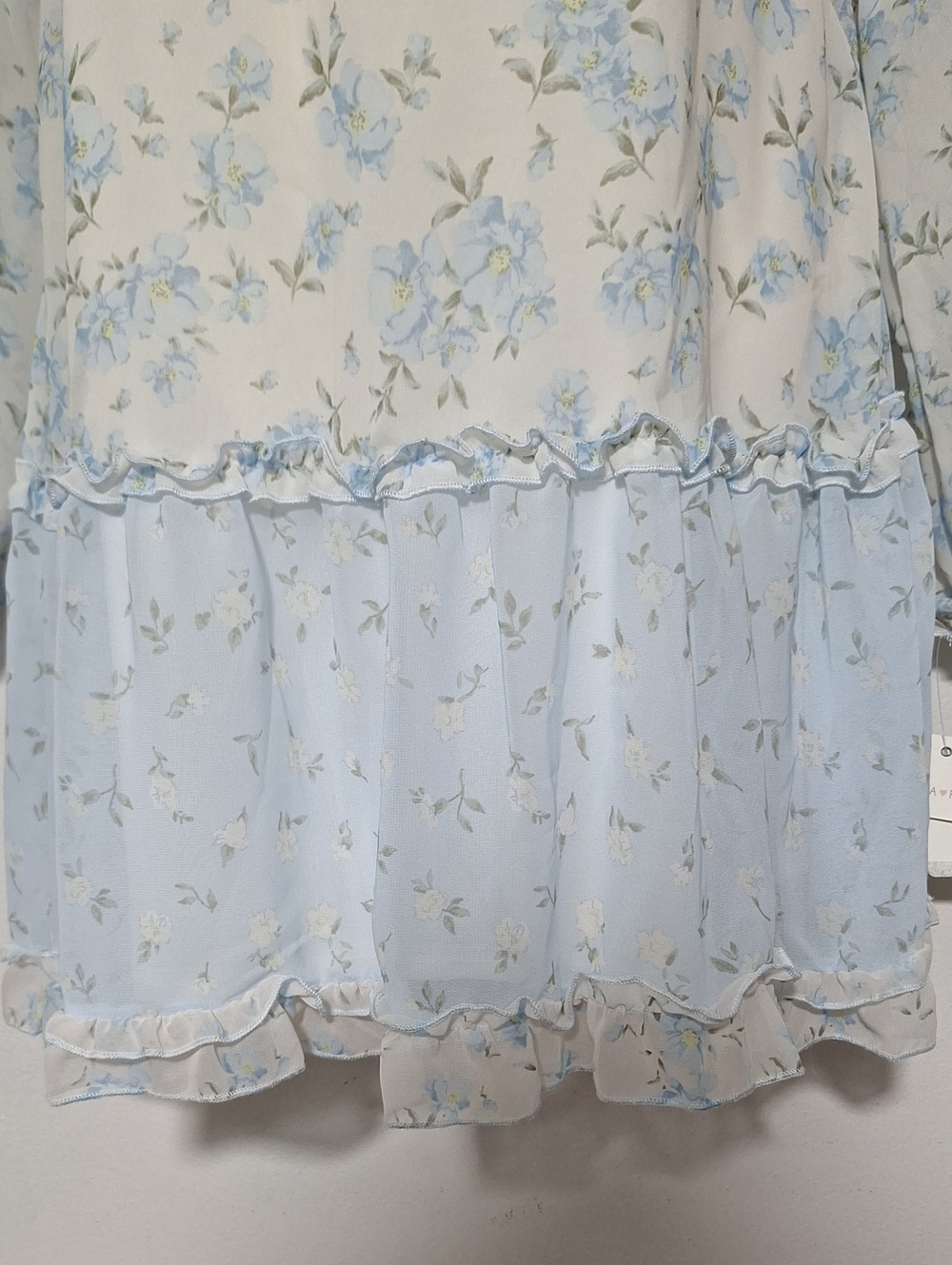 Ultra Flirt Light Blue Floral Ruffled Long Sleeve Lightweight Dress - Picture 4 of 8